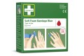 Bandaż-piankowy-niebieski-Cederroth-Soft-Foam-Bandage-3cmx4,5m-REF-51011022-3.jpg
