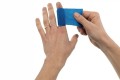 Bandaż-piankowy-Cederroth-Soft-Foam-Bandage-Blue-6x40cm-REF-666150-2.jpg