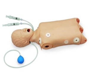 Zaawansowany tułów do resuscytacji i zarządzania drogami oddechowymi dla dzieci z funkcją defibrylacji