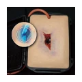 Trenazer-tamowania-krwotoku-rana-odlamkowa-Shrapnel-Wound-in-a-Box®-4.jpg